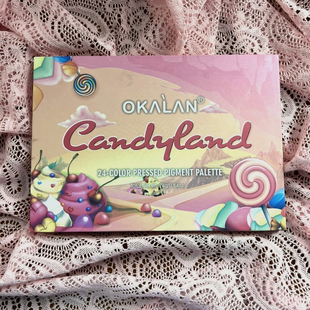 OKALAN Candyland 24-COLOR PRESSED PIGMENT PALETTE